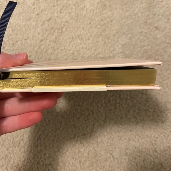 SIMPLY Grateful Notebook - Picture 5 of 7